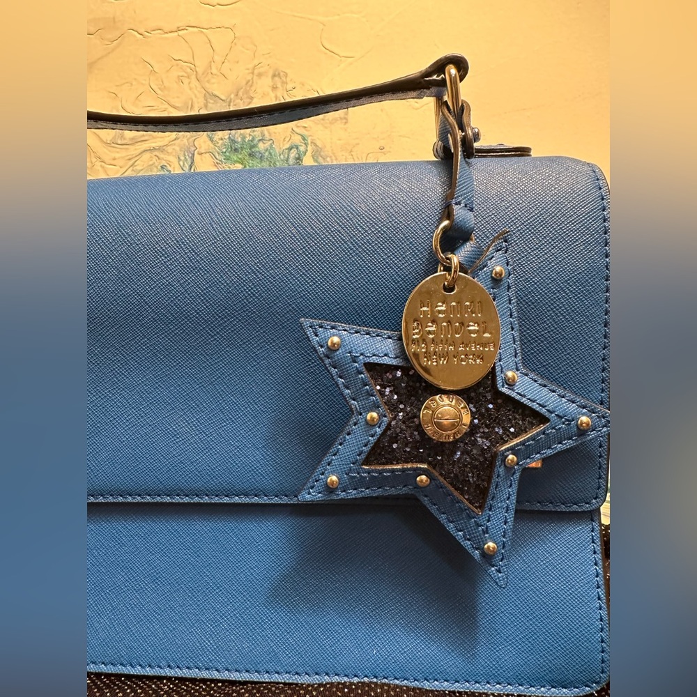 Henri Bendel RARE Blue SuperStar Bag w/ Star Charm - Picture 5 of 12